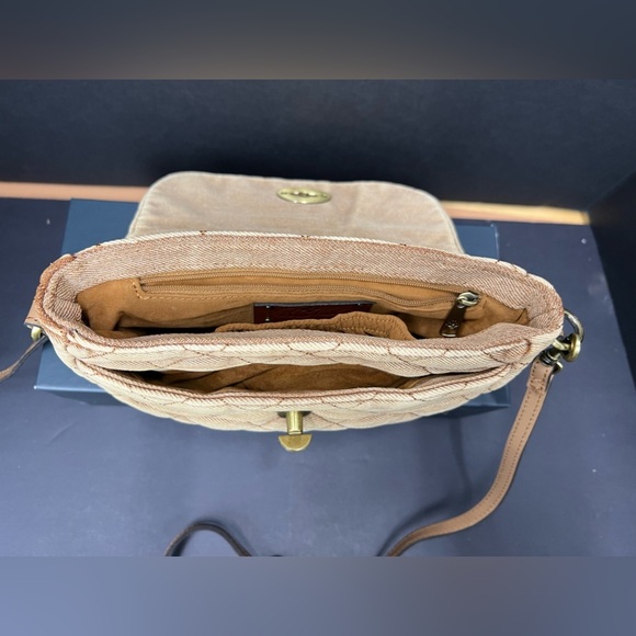 Patricia Nash Bonny Crossbody - Quilted
Stonewashed Denim - Picture 12 of 12